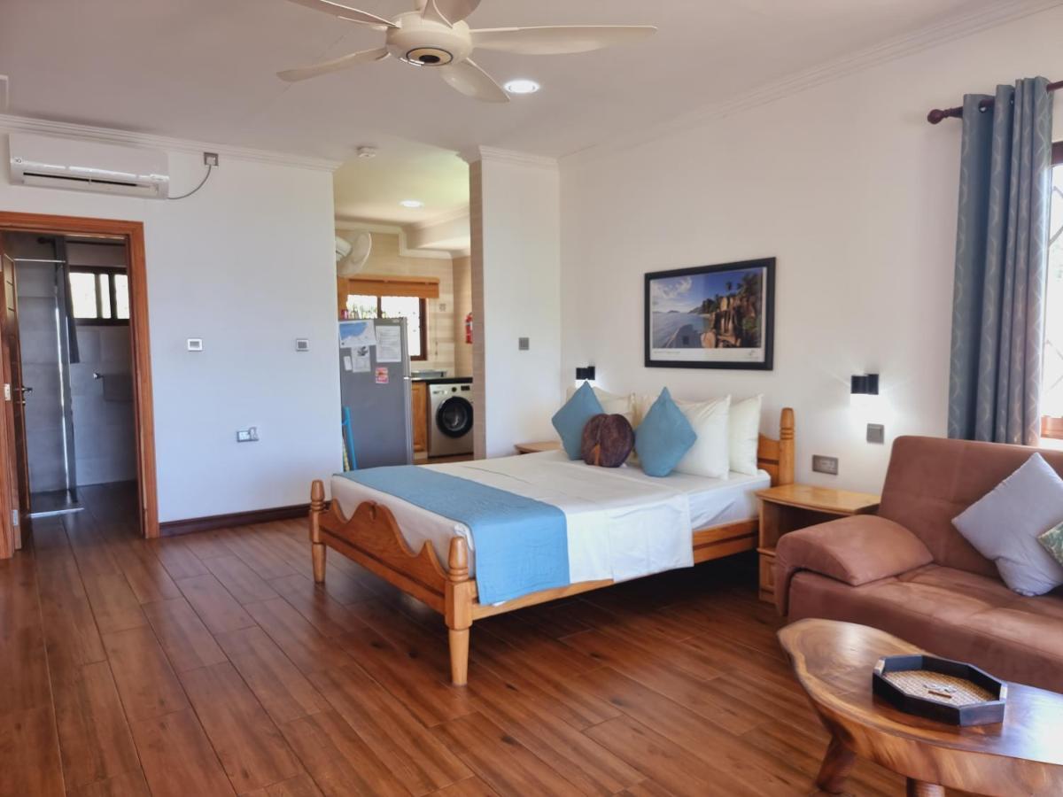 Drake Seaside Studio Apartments Bel Ombre Eksteriør bilde