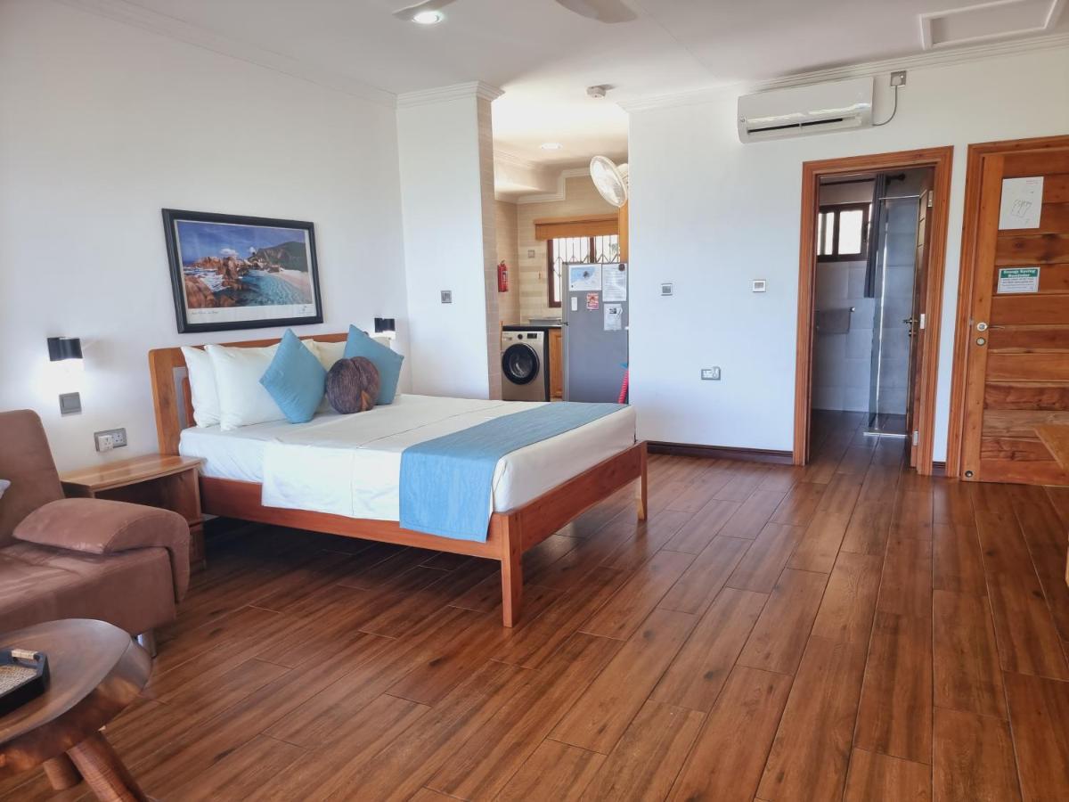 Drake Seaside Studio Apartments Bel Ombre Eksteriør bilde